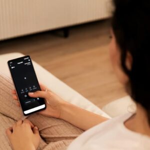 Here is the generated SEO meta description:

"Effortlessly clean your home with Cecotec Robot Vacuum Cleaner Conga 999, featuring Gyro Navigation, strong 2000Pa suction, and up to 120 minutes autonomy. Enjoy app control and remote operation."