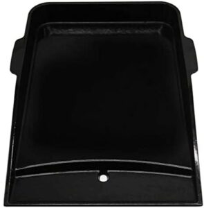 Elevate your grilling experience with the Weber Deluxe Plancha for Genesis II models, featuring porcelain-enamelled cast iron and a perfect fit for 400 & 600 series gas grills.