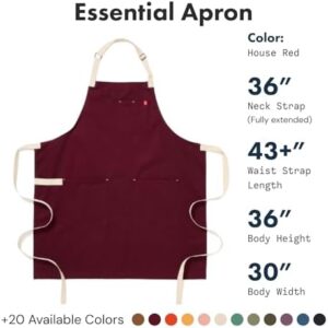 "Protect your chef's uniform with the Hedley & Bennett Essential Apron, featuring pockets and an adjustable bib strap for cooking and grilling. Perfect for professional chefs."