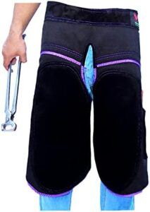 Protect your gear with our EQUESTRIAN STORE 59cm -23"Farrier Apron, crafted from genuine suede and full leather. Perfect for farriers, blacksmiths, and horse enthusiasts alike.