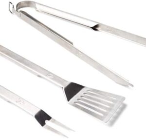 Cook up a backyard barbecue with the Solo Stove Stainless Steel Grill Tools Set, featuring heavy duty 304 steel spatula, tongs and meat fork, plus carry case for effortless transport.