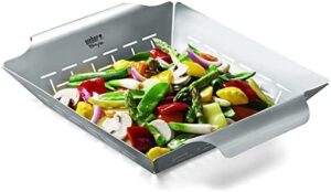 Get the perfect grilling results with this Style Barbecue Vegetable Basket, featuring a sturdy design and easy cleaning. Perfect for BBQ enthusiasts, dimensions 42x25cm.