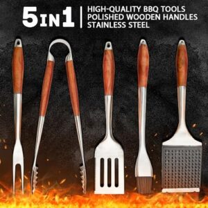 Discover a luxury grill accessory kit with premium stainless steel equipment: 5-in-1 tongs, meat fork, spatula, and basting brush. Perfect for BBQ enthusiasts, comes with case, ideal gift or personal use.
