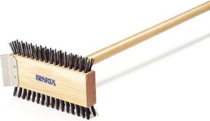 Upgrade your cooking experience with Carlisle's Broiler Master brush set, featuring carbon steel bristles for effective cleaning. Perfect for non-stick pans and surfaces, this 6-pack offers exceptional value.