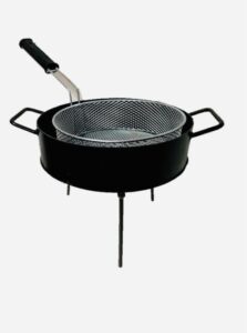 Discover the Sor Pampa Luxury Argentine Disco de Arado, a multi-functional grill and fryer basket combo. Perfect for outdoor cooking, this BBQ Parrilla Asado features a large 14-inch paellera and includes a convenient basket for frying.