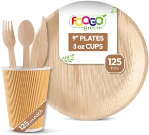 Discover the FOOGO Green 625pcs Disposable Palm Leaf Plates, Cups and Cutlery Set, perfect for eco-friendly events. FSC certified, includes 125x large round plates, cups, forks, knives, and spoons. Reduce waste with this sustainable solution!