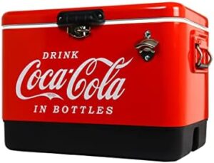 Keep cool on the go with the Koolatron 51L cooler box, leak-proof and air tight, perfect for camping, hiking or fishing trips. Store up to 85 cans or food for a fun day out!